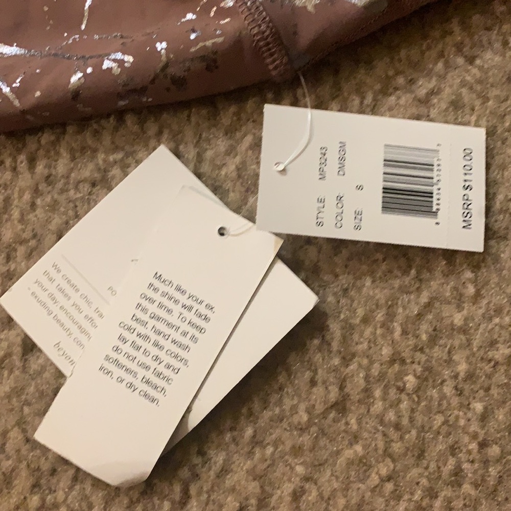 Brand new with tags beyond yoga leggings - Picture 11 of 11